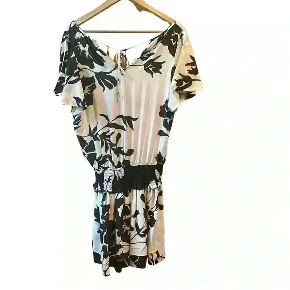 Ramy Brook Ingrid Black White Floral Flutter Sleeve Tiered Mini Dress. - Picture 11 of 14